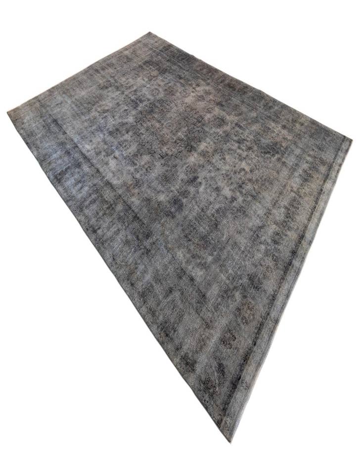 Detail image of 9' 1 x 12' 7 Vintage Royal Wool Rug