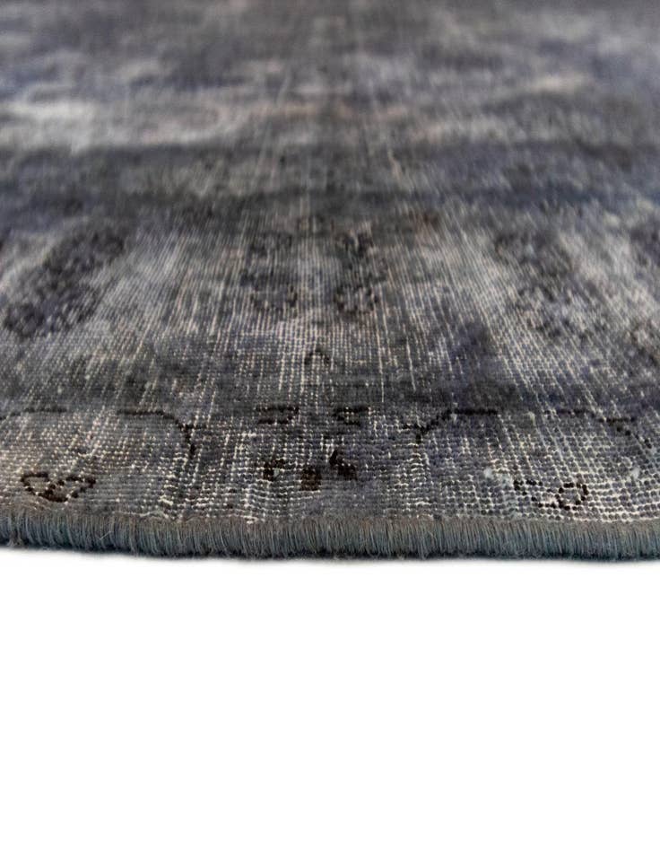 Detail image of 9' 1 x 12' 7 Vintage Royal Wool Rug