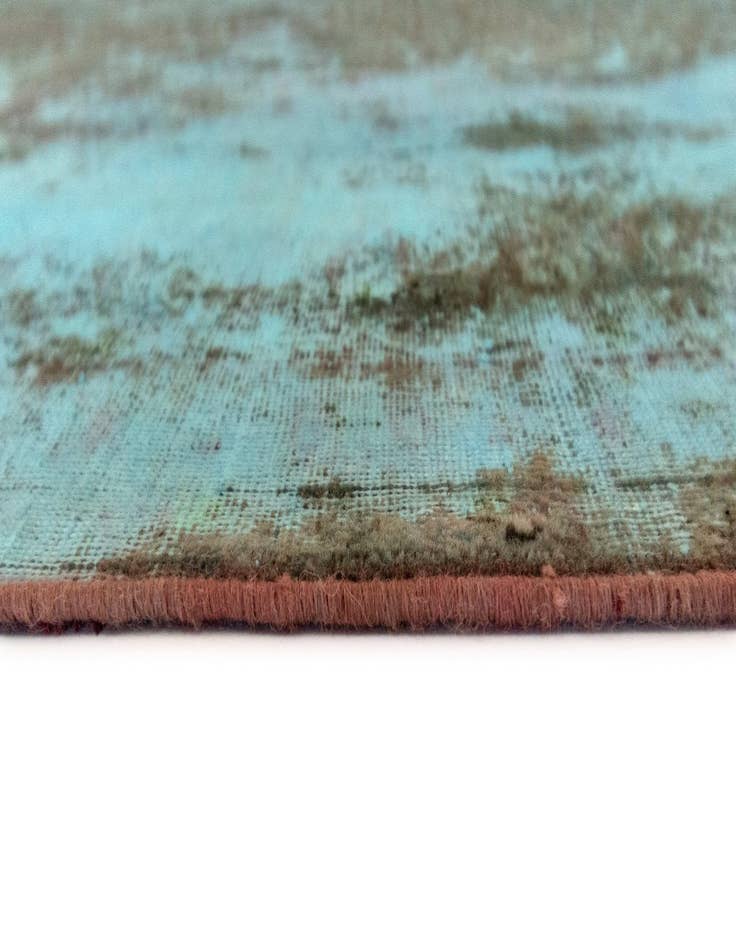 Detail image of 9' 5 x 13' 3 Vintage Royal Wool Rug