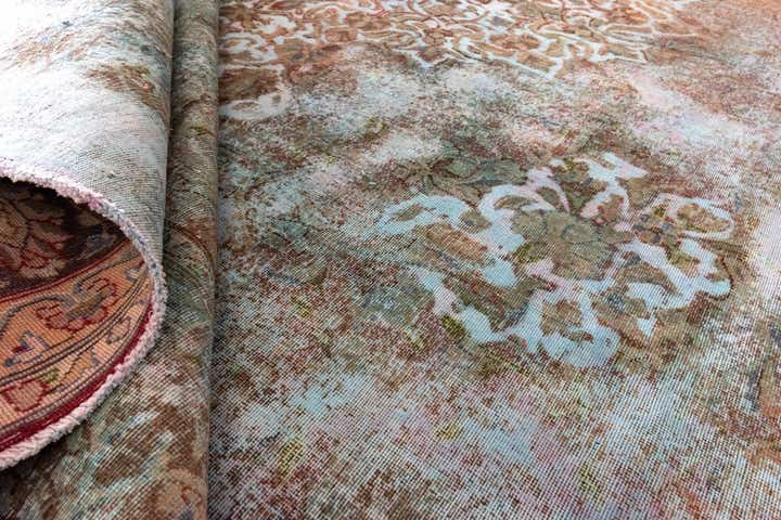 9' 5 x 13' 3 Vintage Royal Wool Rug