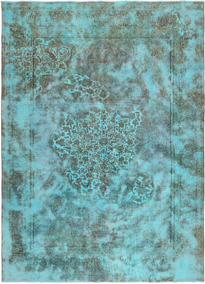 Detail image of 9' 5 x 13' 3 Vintage Royal Wool Rug