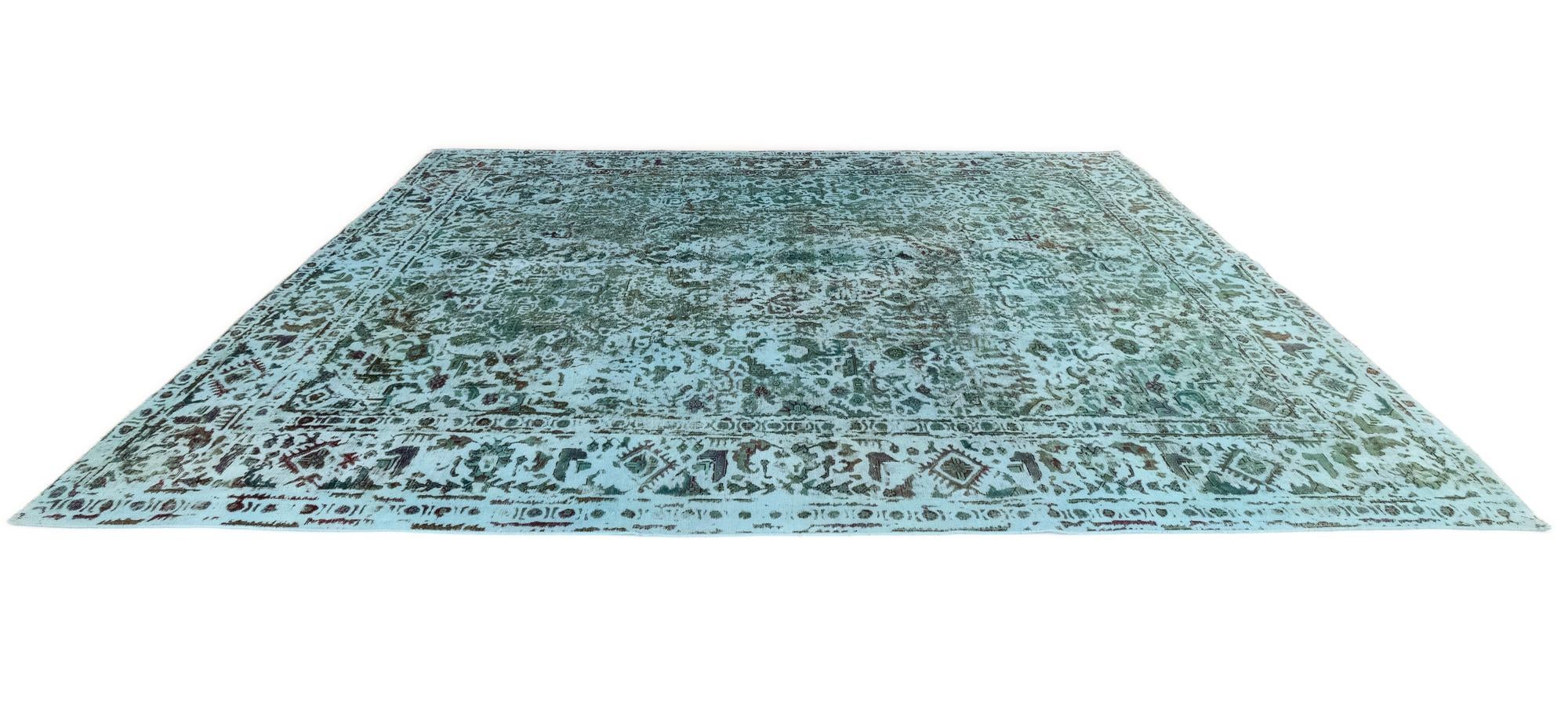 9' 5 x 12' 2 Vintage Royal Wool Rug