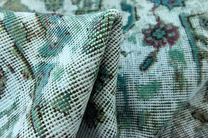 9' 5 x 12' 2 Vintage Royal Wool Rug