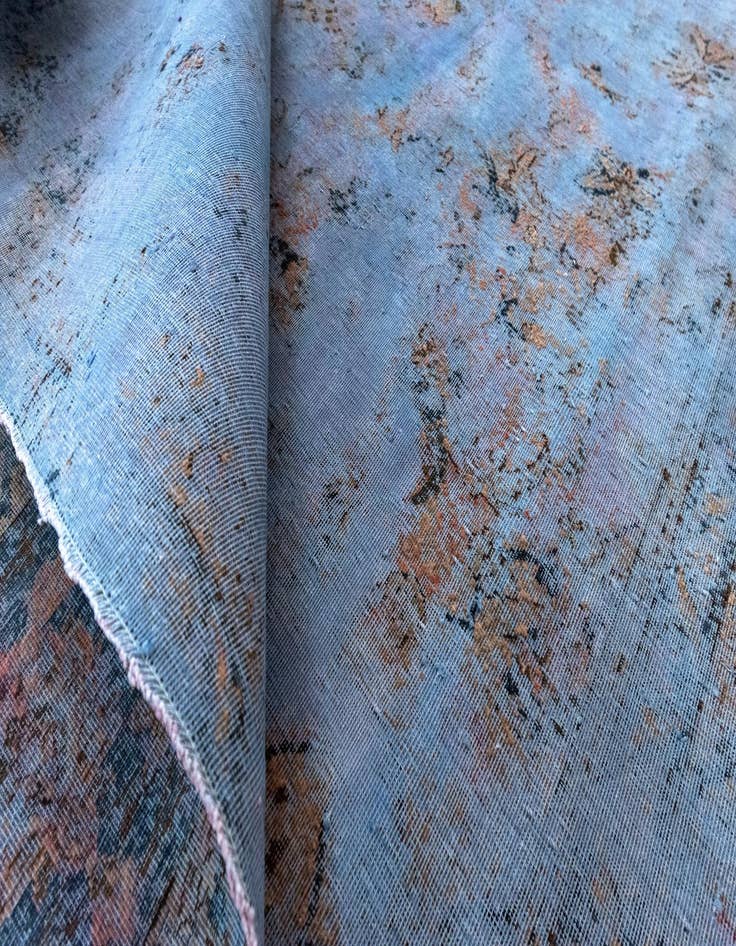 Detail image of 9' 6 x 13' 9 Vintage Royal Wool Rug