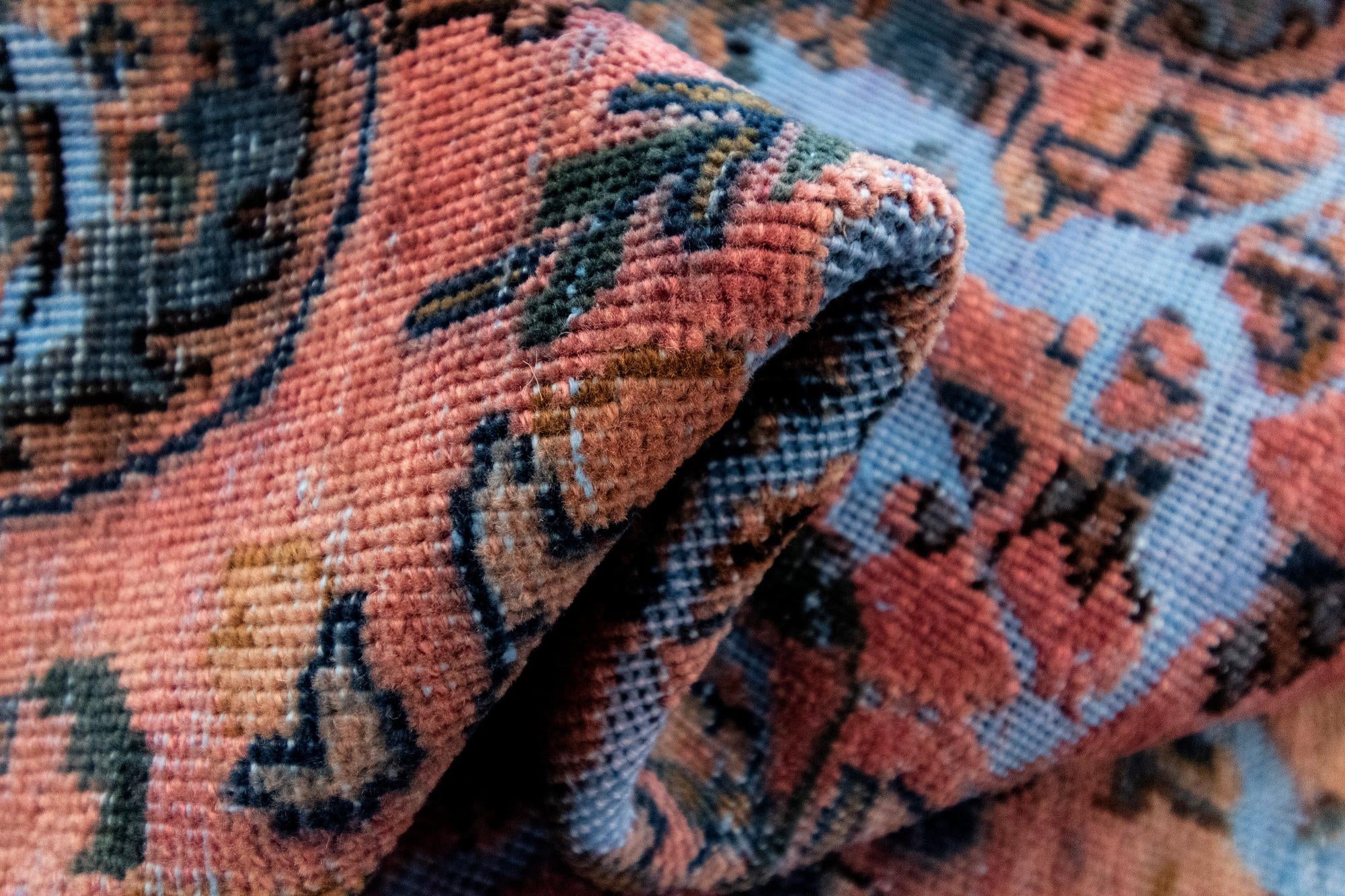 9' 6 x 12' 7 Vintage Royal Wool Rug