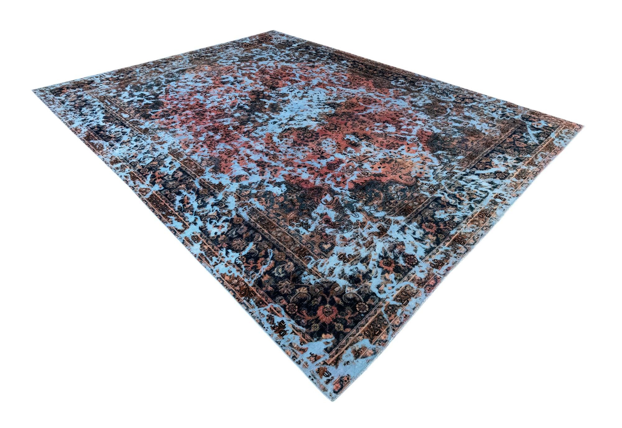 9' 6 x 12' 7 Vintage Royal Wool Rug