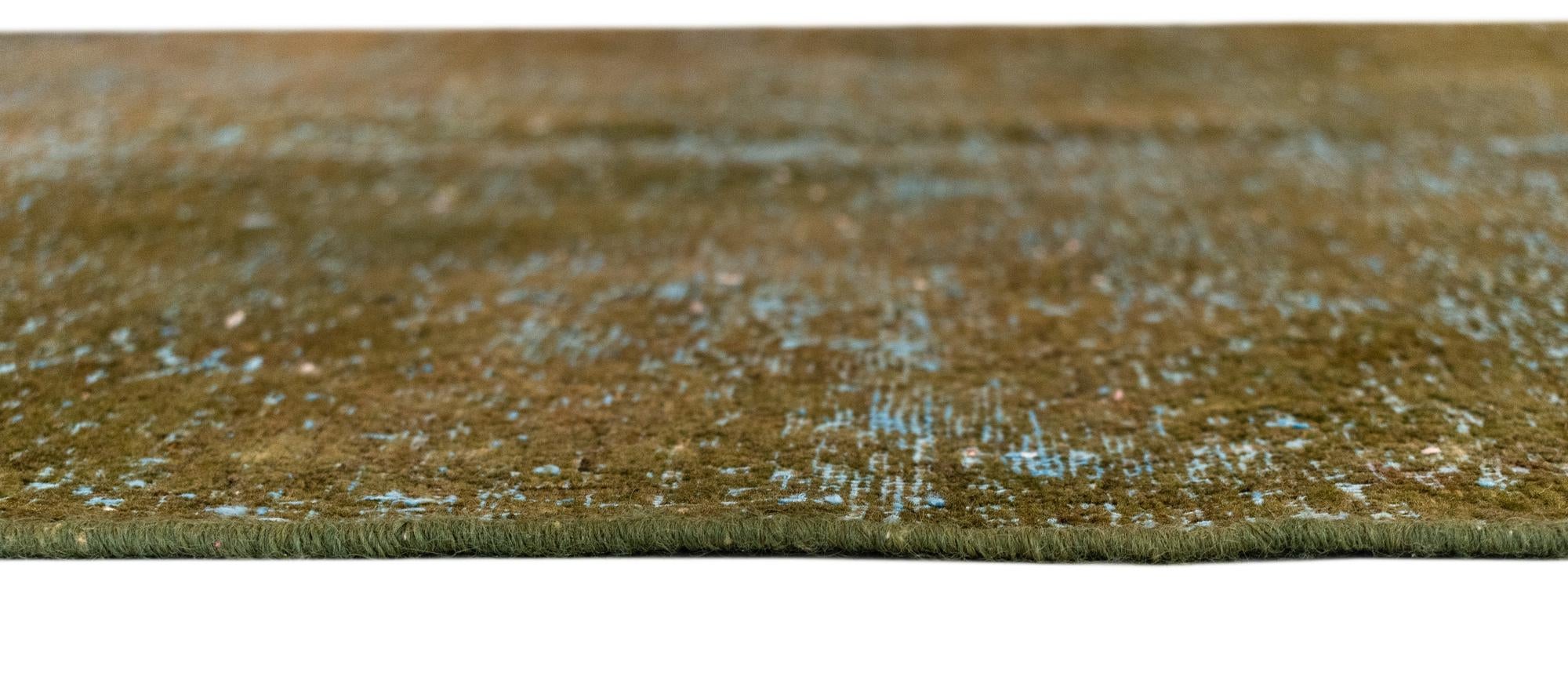 3' 8 x 6' 8 Vintage Royal Wool Rug