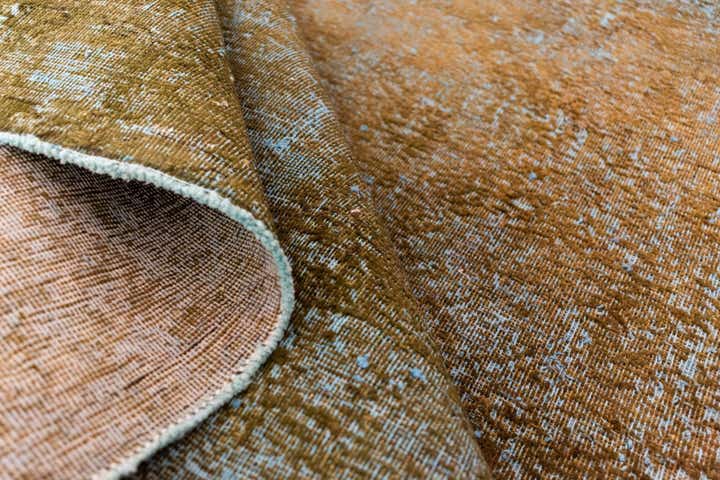 3' 8 x 6' 8 Vintage Royal Wool Rug