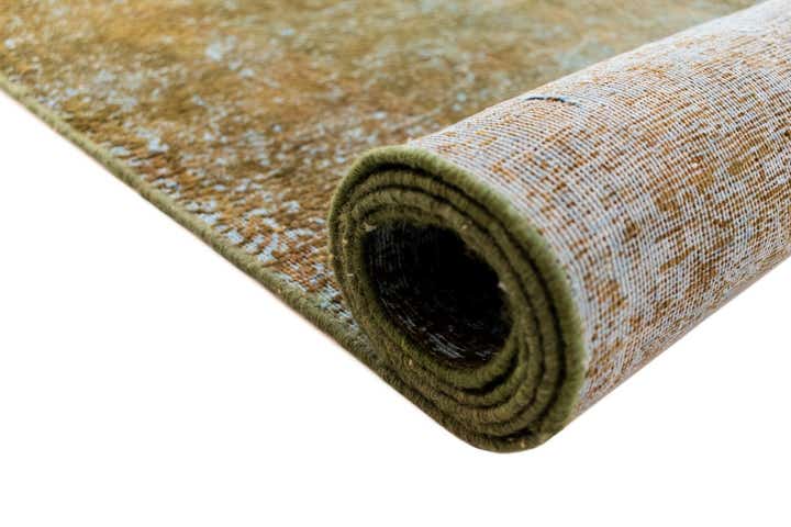 3' 8 x 6' 8 Vintage Royal Wool Rug