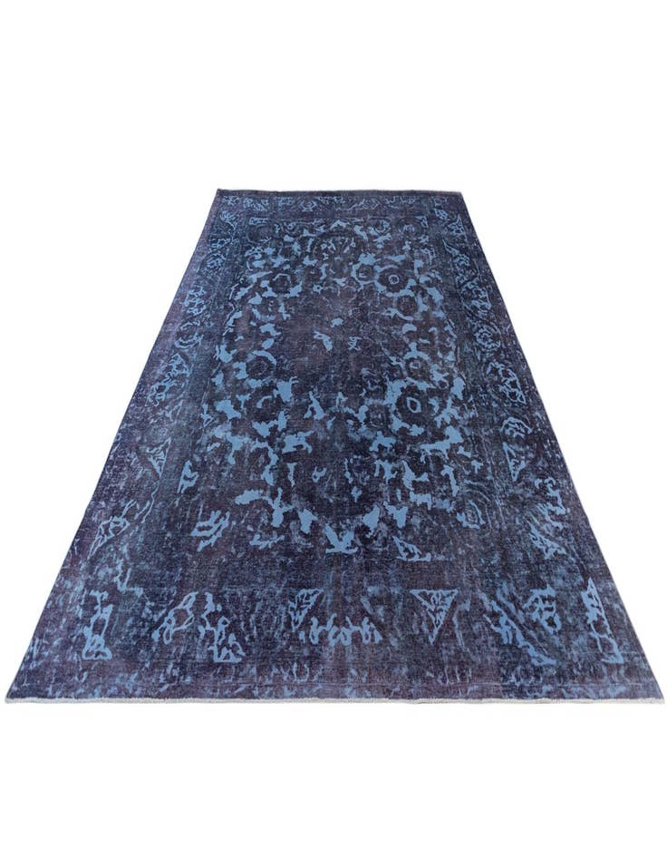 Detail image of 9' 6 x 13' 3 Vintage Royal Wool Rug