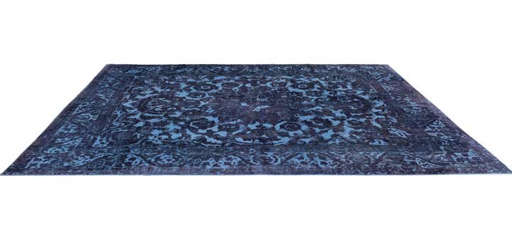 9' 6 x 13' 3 Vintage Royal Wool Rug