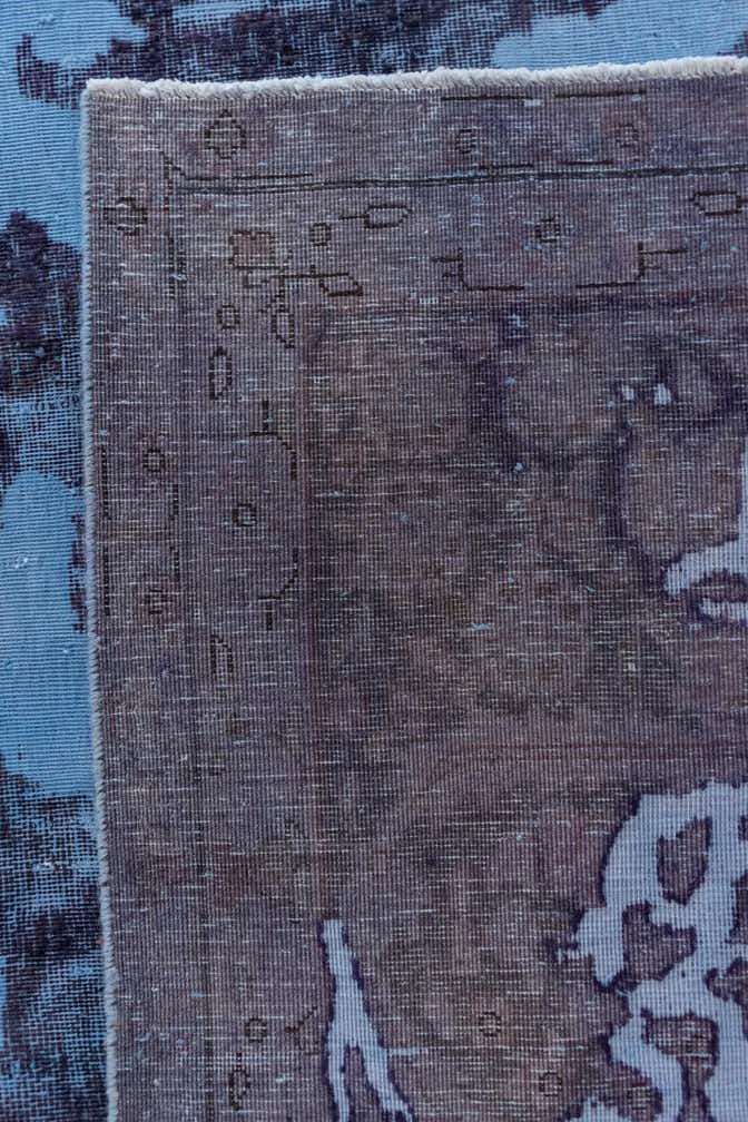 9' 6 x 13' 3 Vintage Royal Wool Rug