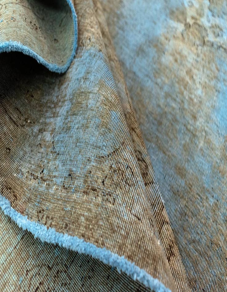 Detail image of 8' 11 x 12' 2 Vintage Royal Wool Rug