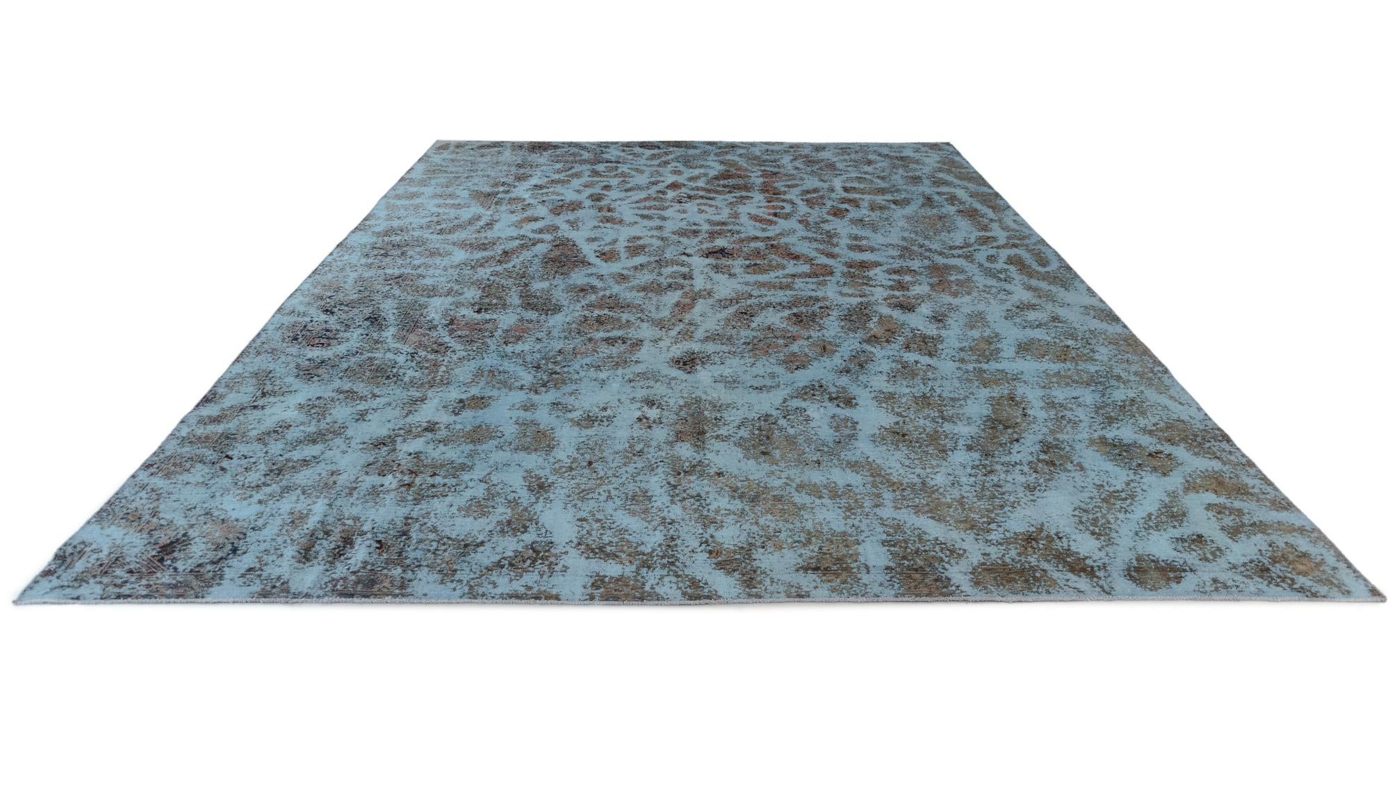 9' 8 x 13' 7 Vintage Royal Wool Rug