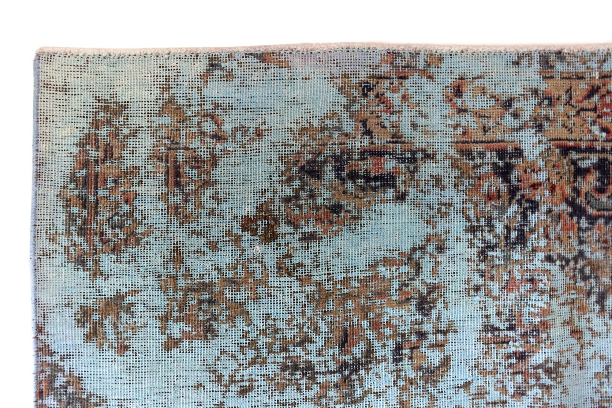 9' 8 x 13' 7 Vintage Royal Wool Rug