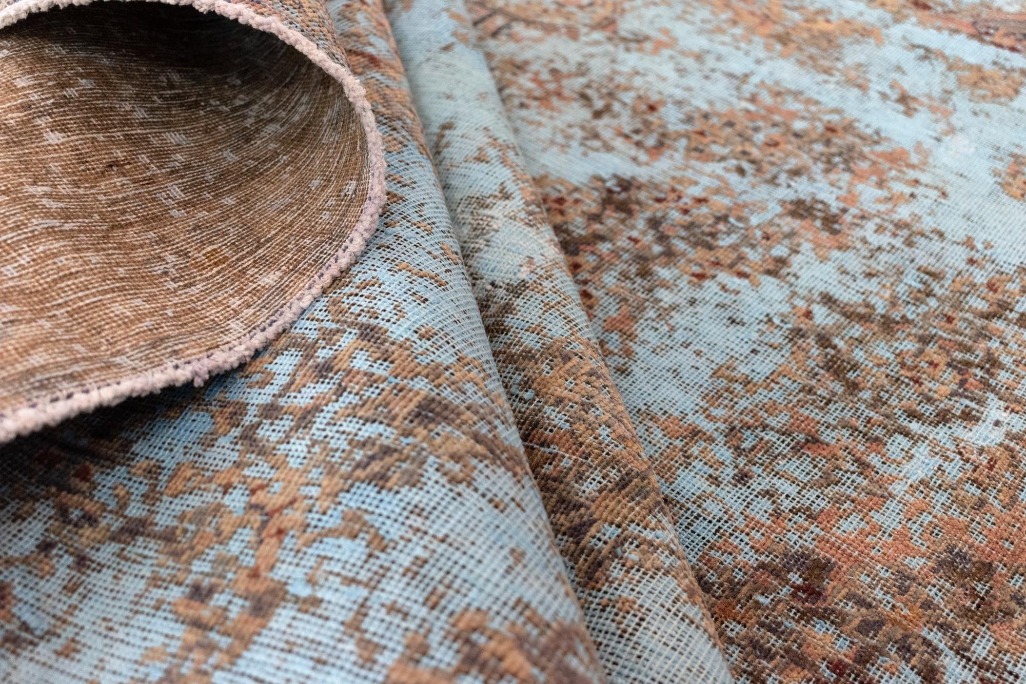 9' 8 x 13' 7 Vintage Royal Wool Rug