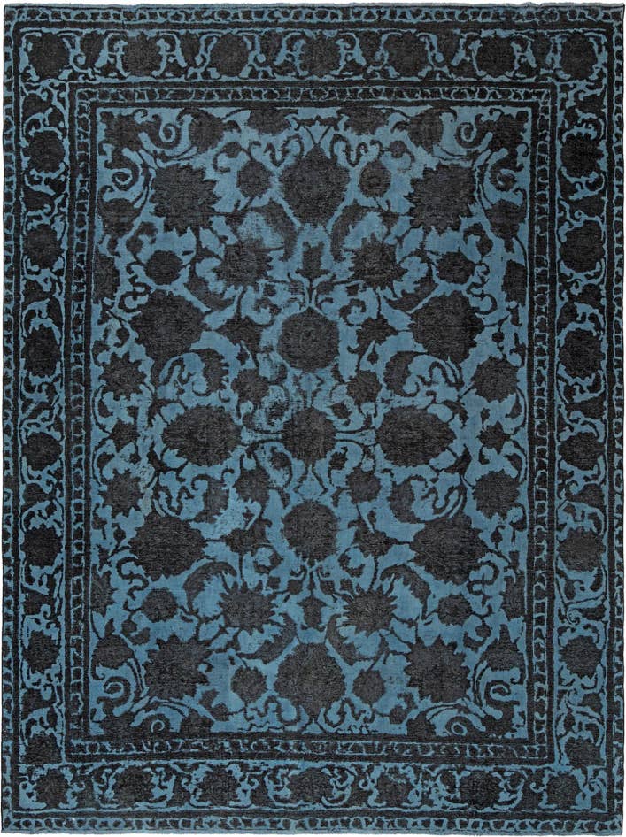 Detail image of 9' 5 x 12' 9 Vintage Royal Wool Rug