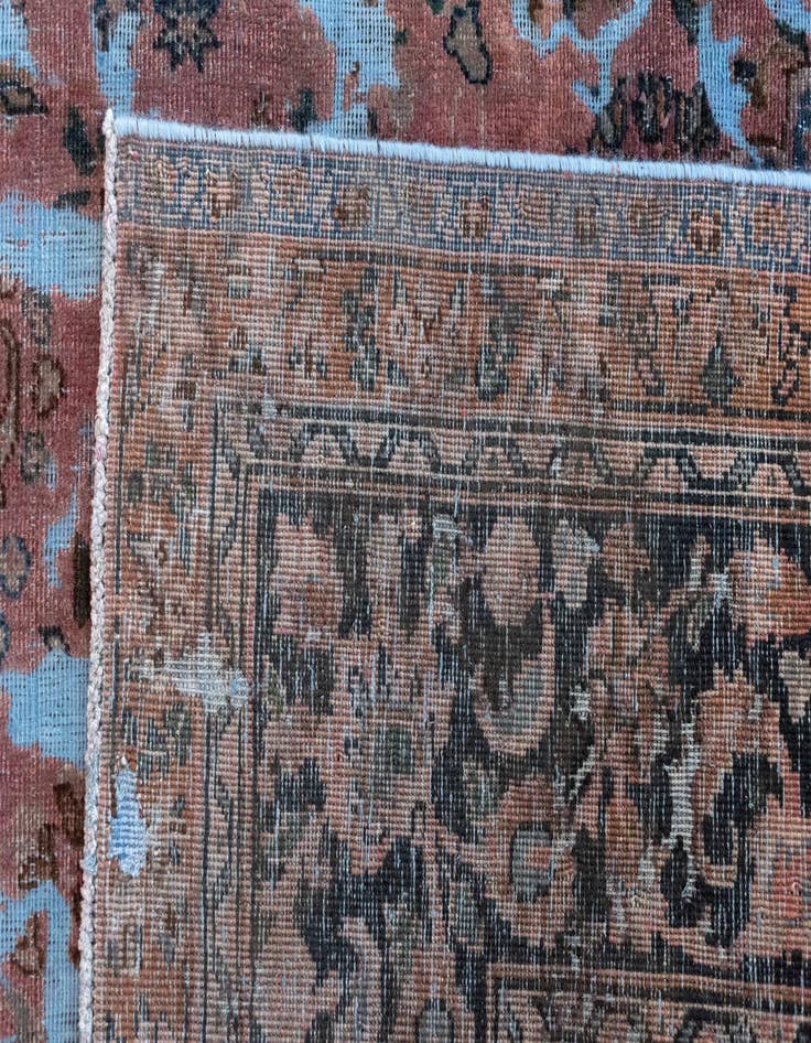Detail image of 7' 11 x 10' 8 Vintage Royal Wool Rug