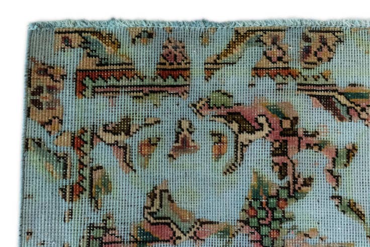 Detail image of 8' x 11' 9 Vintage Royal Wool Rug