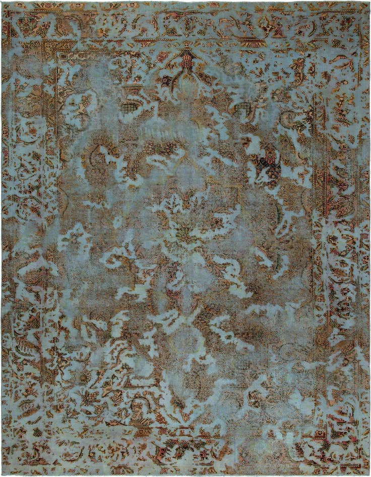 Detail image of 8' x 11' 9 Vintage Royal Wool Rug
