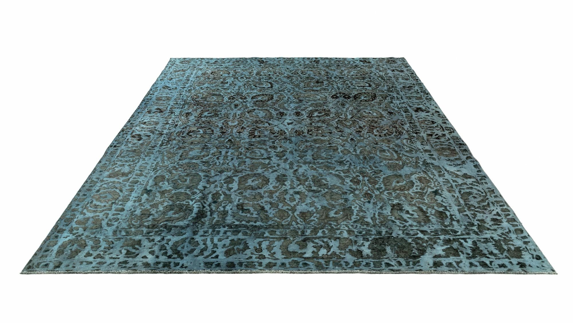 7' 10 x 11' 1 Vintage Royal Wool Rug