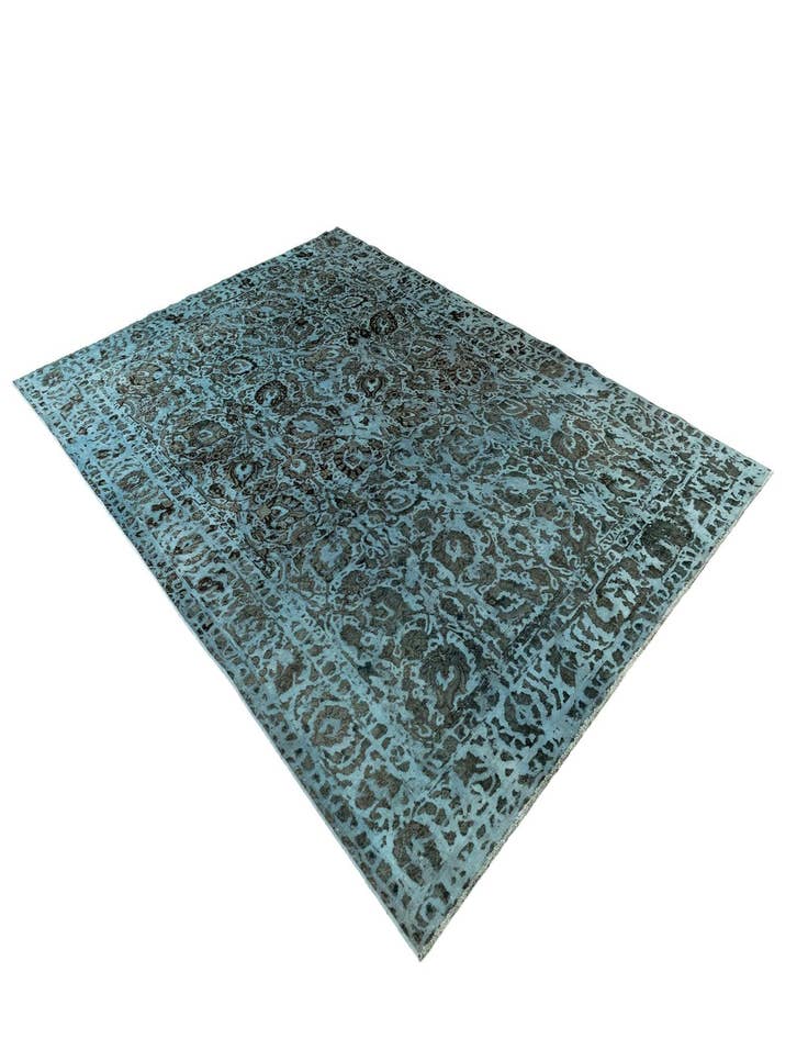 Detail image of 7' 10 x 11' 1 Vintage Royal Wool Rug