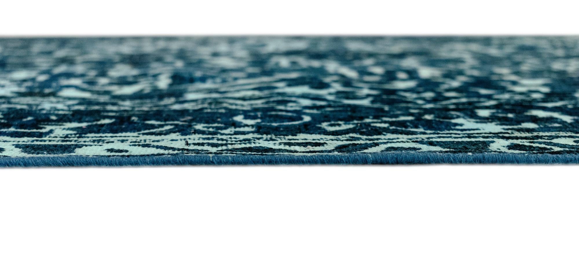 7' 7 x 11' 5 Vintage Royal Wool Rug