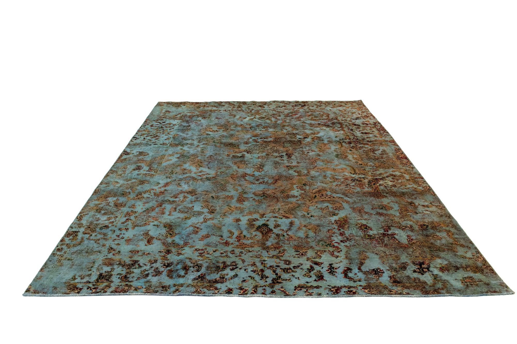 8' 1 x 11' 2 Vintage Royal Wool Rug