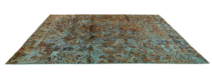 Detail image of 8' 1 x 11' 2 Vintage Royal Wool Rug