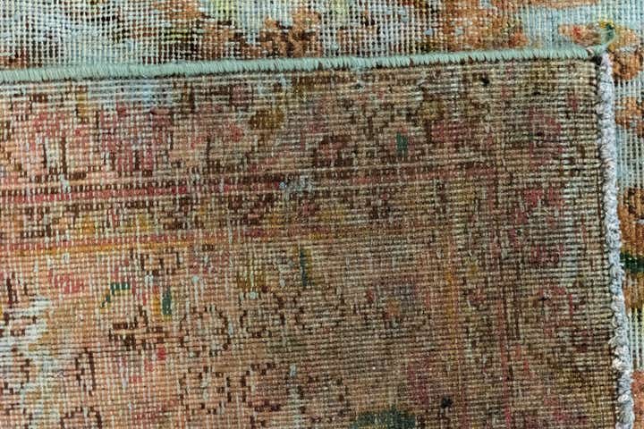 8' 1 x 11' 2 Vintage Royal Wool Rug