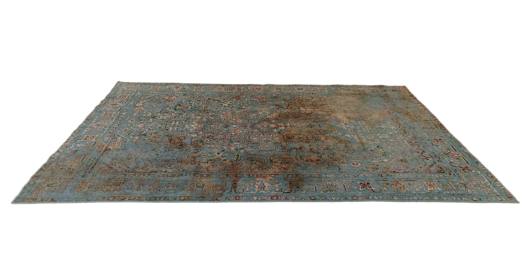 6' 3 x 9' 3 Vintage Royal Wool Rug