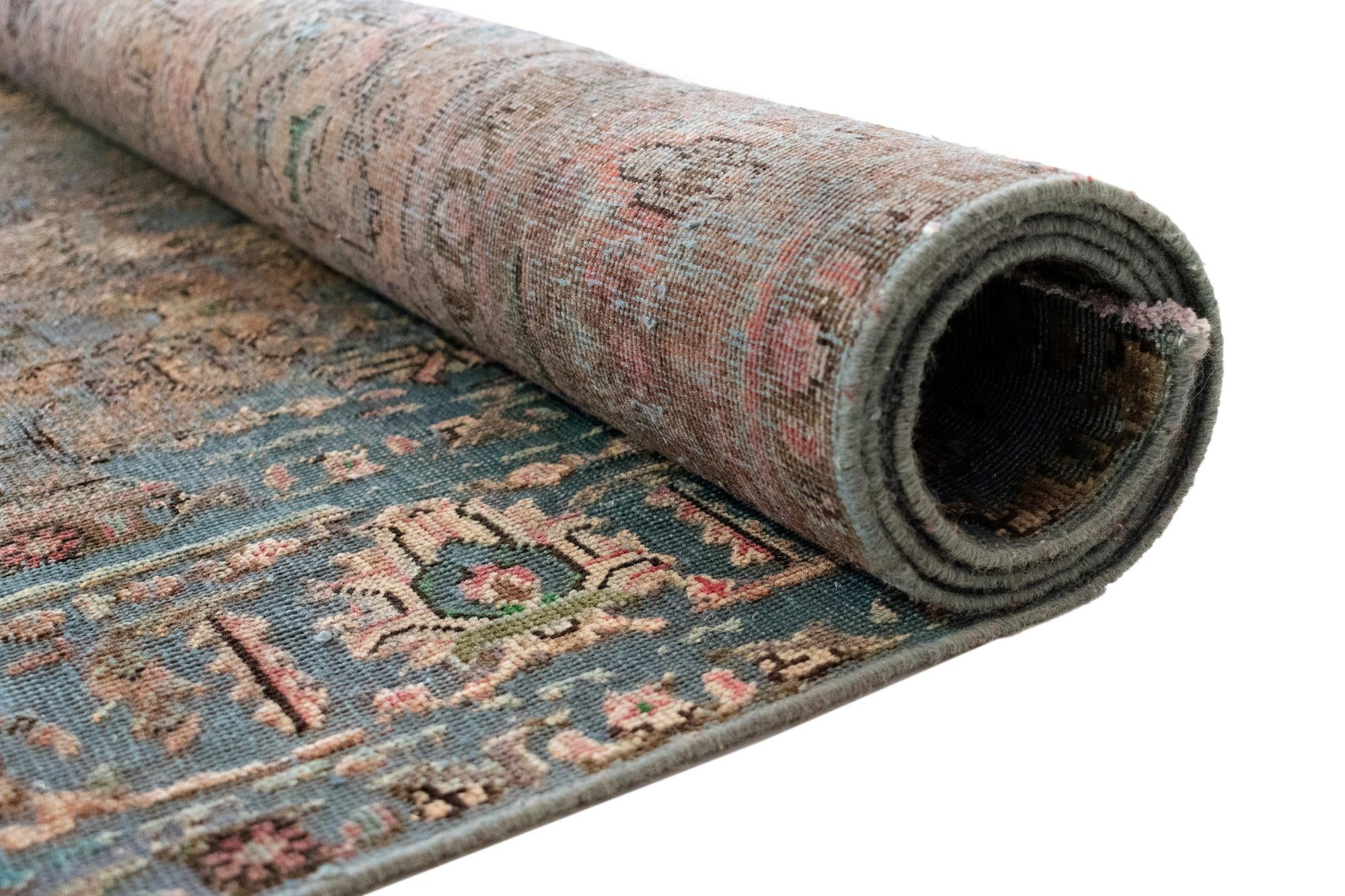 6' 3 x 9' 3 Vintage Royal Wool Rug