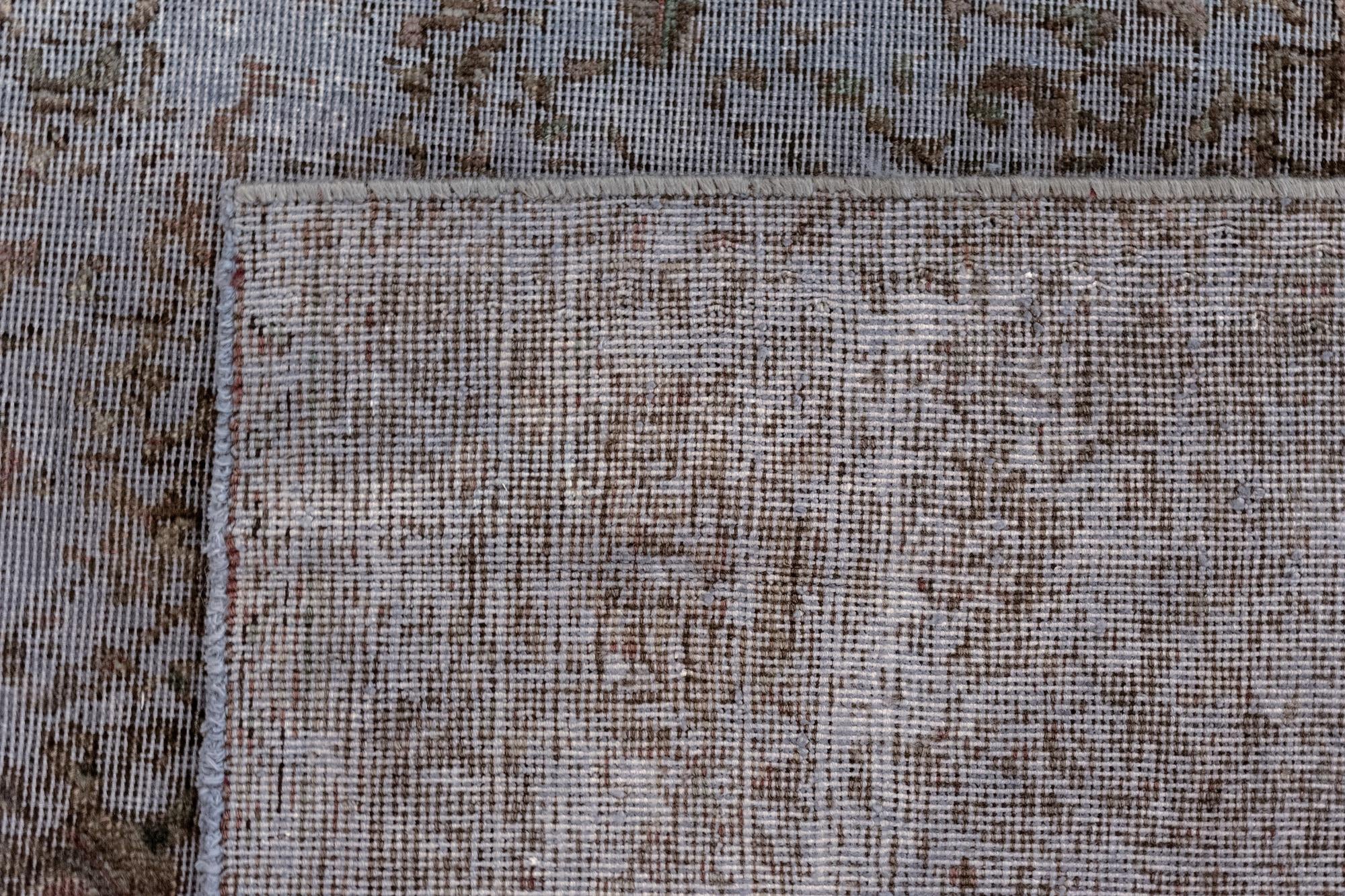 6' 1 x 9' 10 Vintage Royal Wool Rug