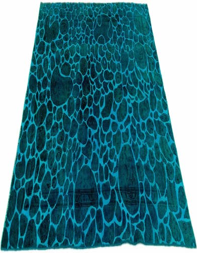 Detail image of 7' 3 x 10' 2 Vintage Royal Wool Rug