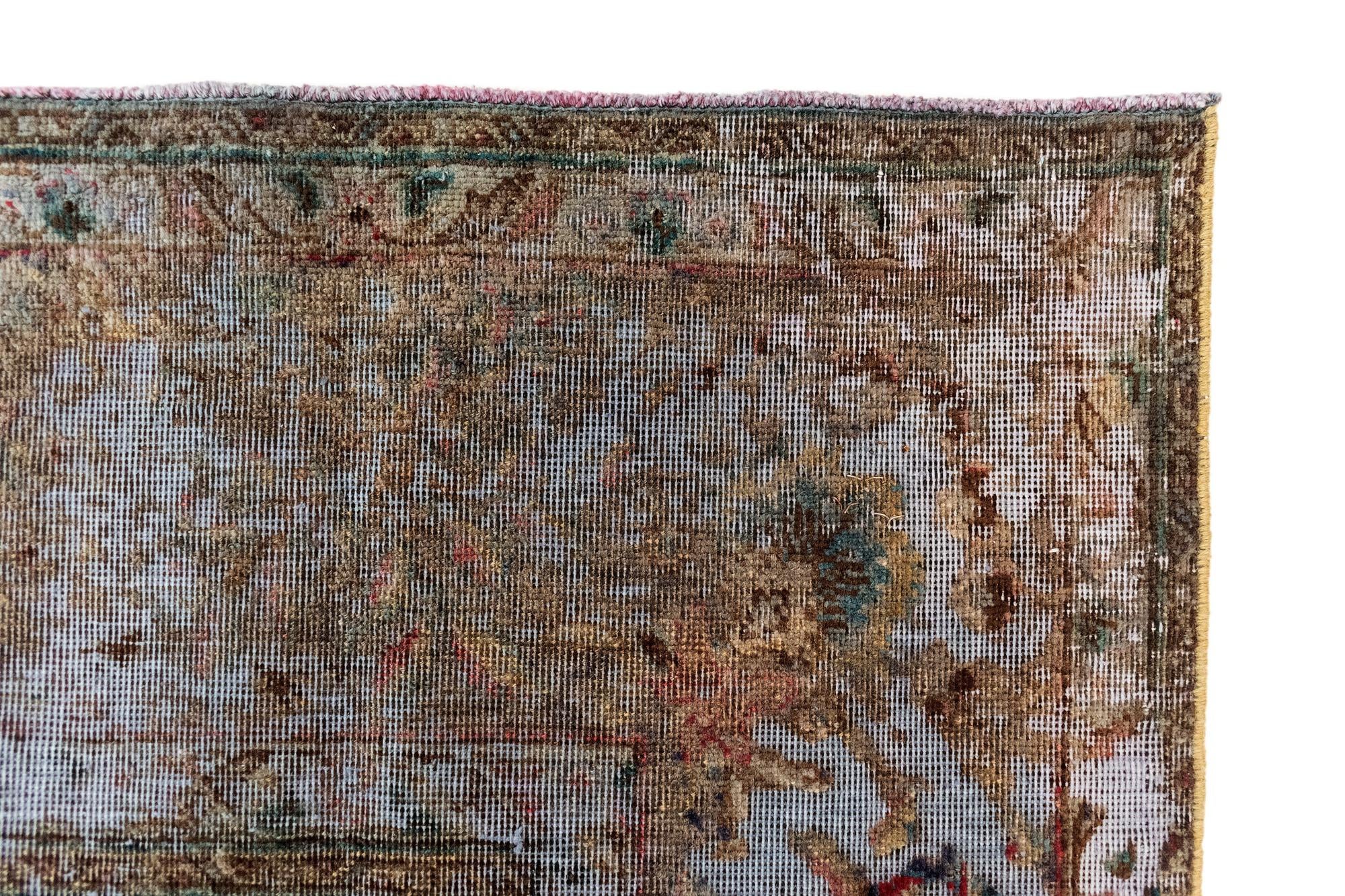 6' 4 x 9' 10 Vintage Royal Wool Rug