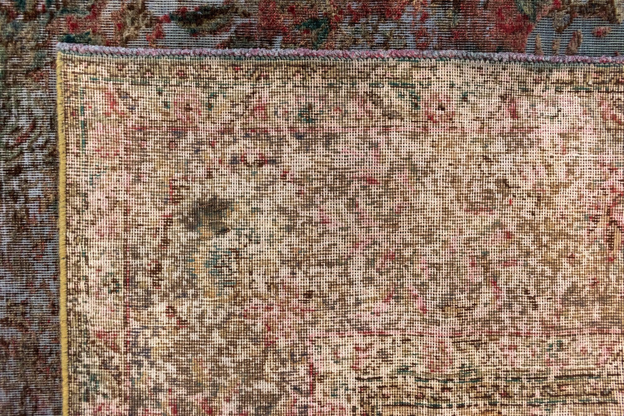 6' 4 x 9' 10 Vintage Royal Wool Rug