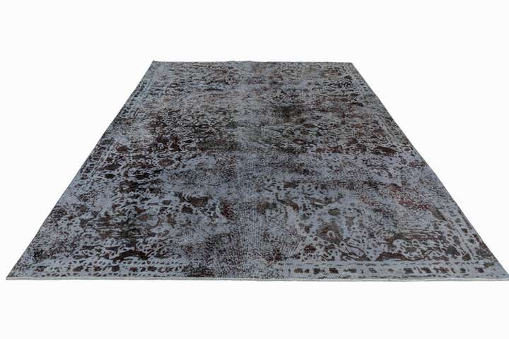 7' 4 x 10' 5 Vintage Royal Wool Rug