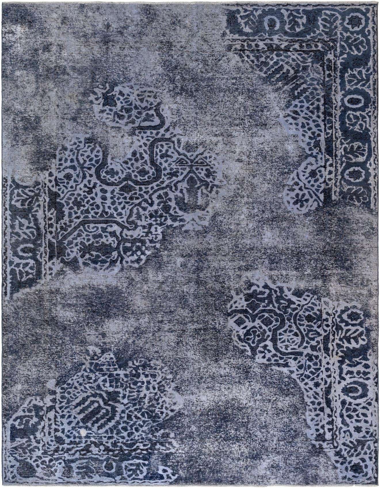 Primary image 6' 5 x 9' 9 Vintage Royal Wool Rug