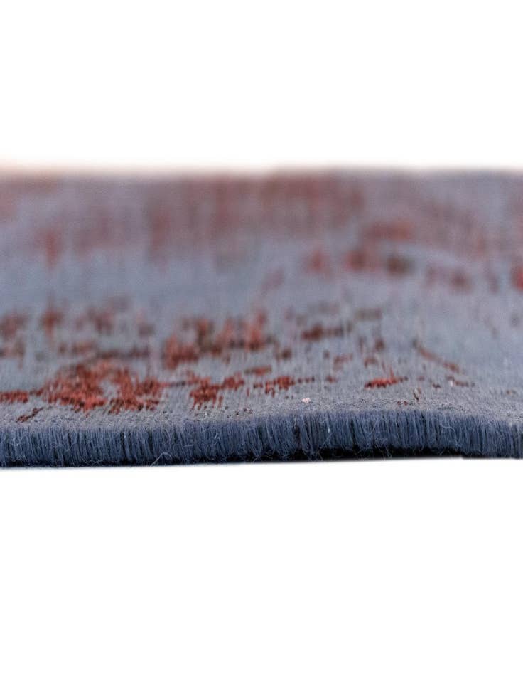 Detail image of 6' 2 x 9' 5 Vintage Royal Wool Rug