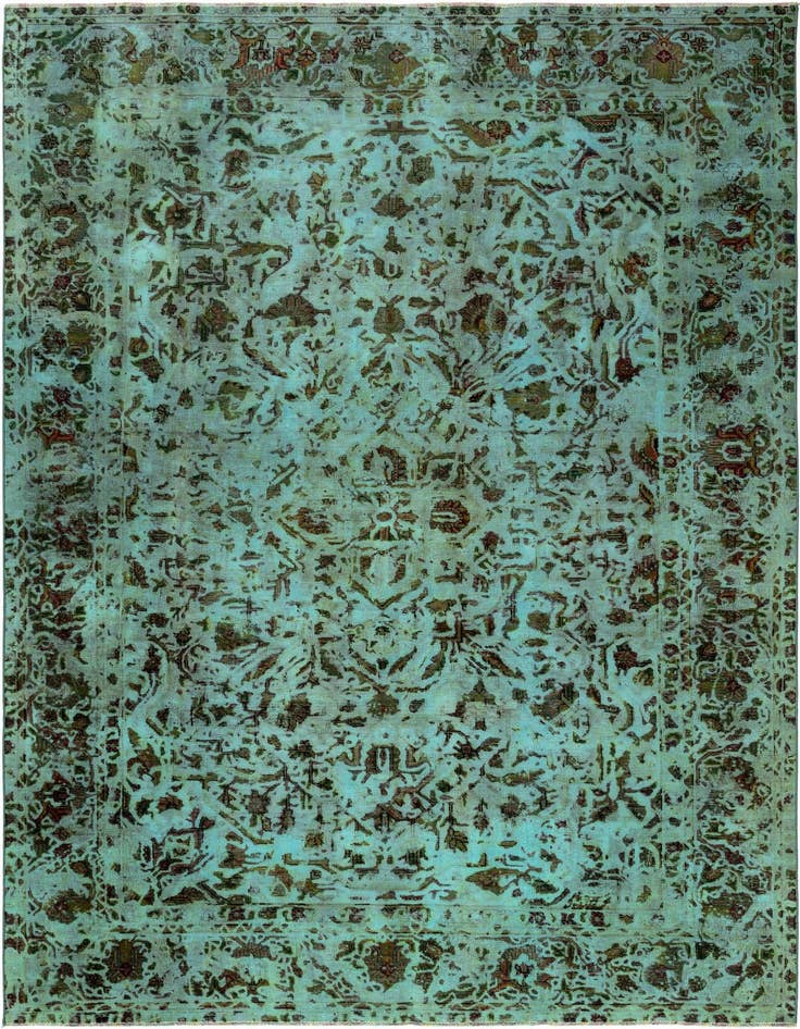 Detail image of 6' 5 x 9' 6 Vintage Royal Wool Rug