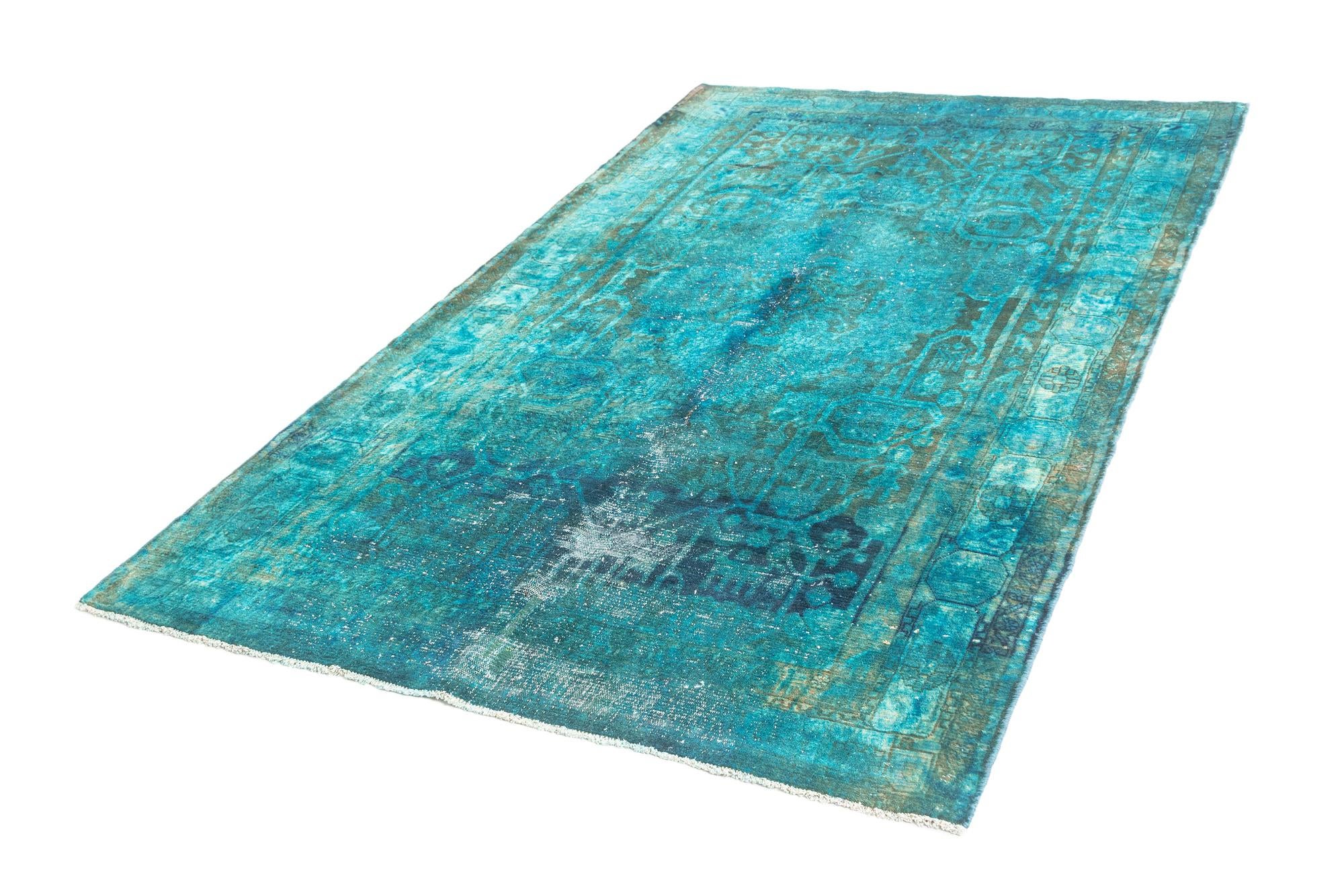 5' 5 x 9' 11 Vintage Royal Rug