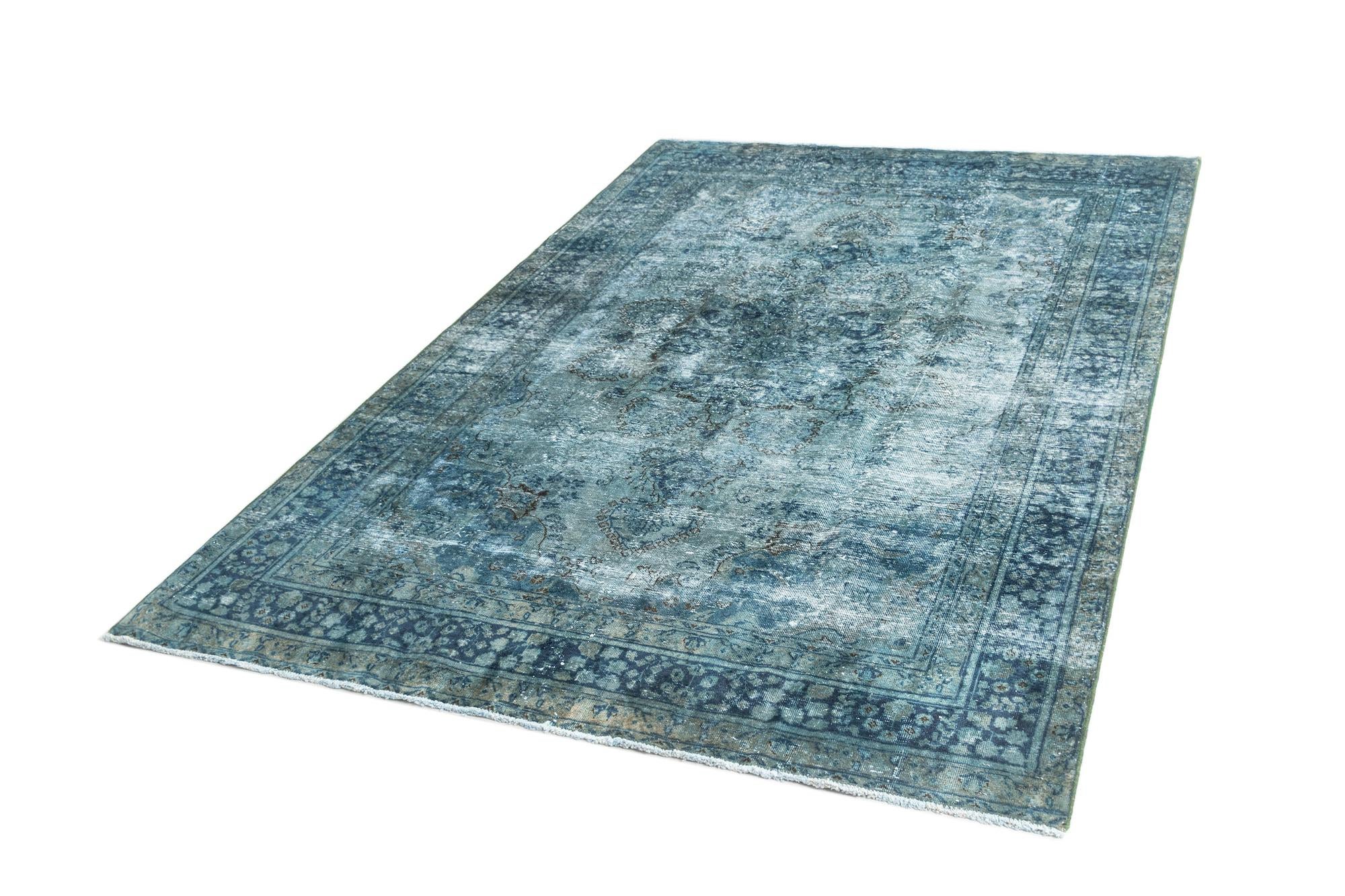 5' 11 x 9' 2 Vintage Royal Rug