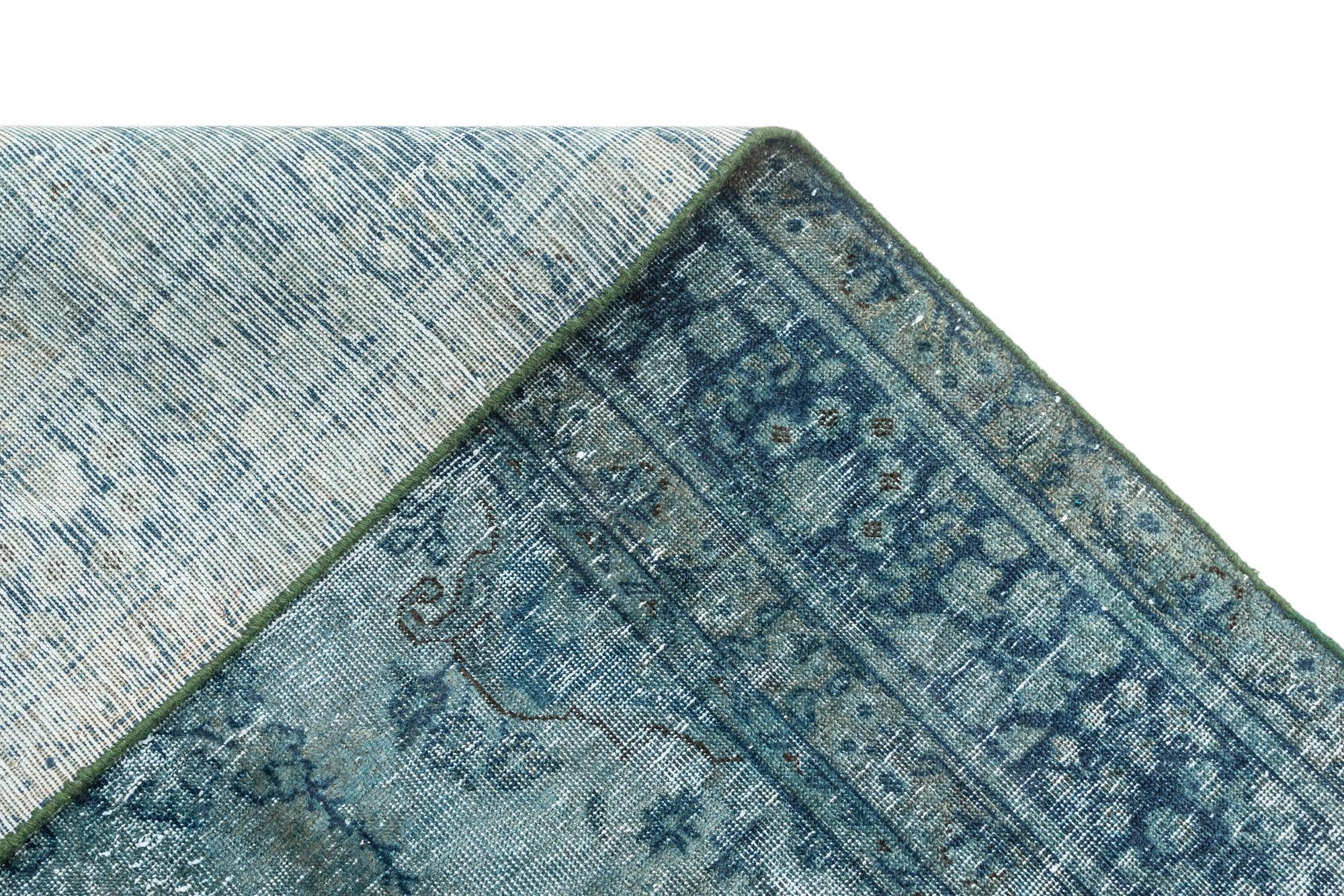 5' 11 x 9' 2 Vintage Royal Rug