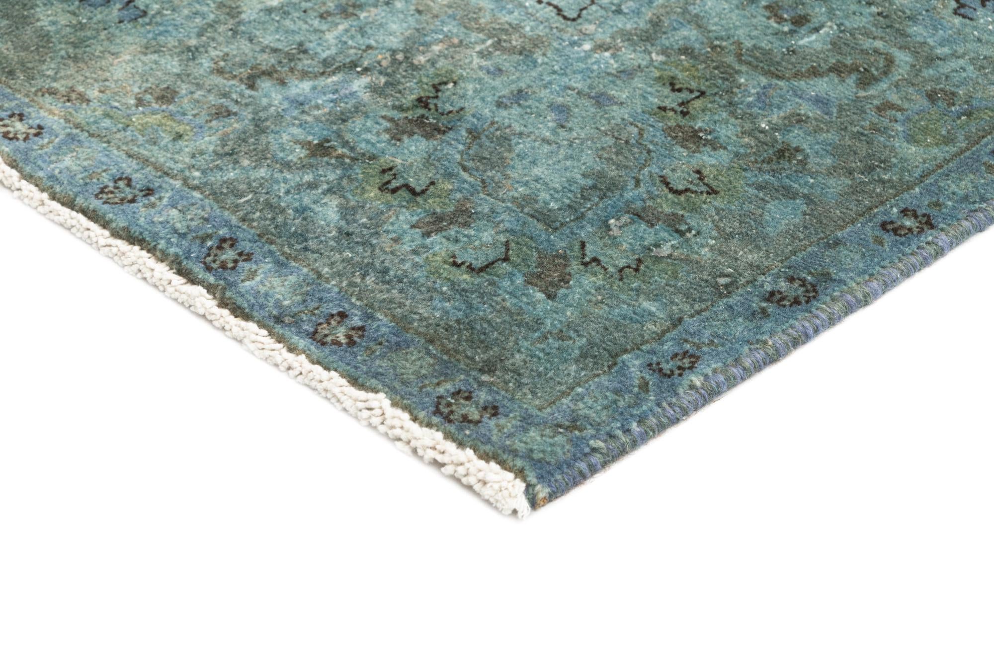 6' 7 x 9' 9 Vintage Royal Rug
