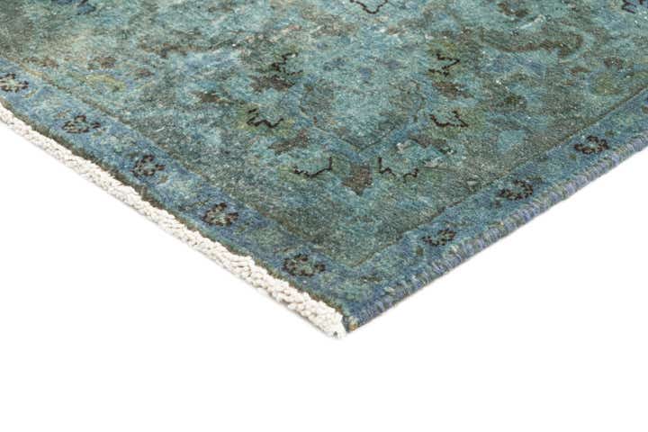 6' 7 x 9' 9 Vintage Royal Rug