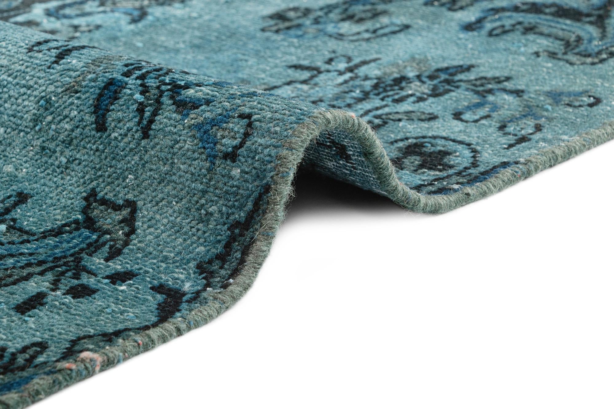 5' 1 x 7' 8 Vintage Royal Rug