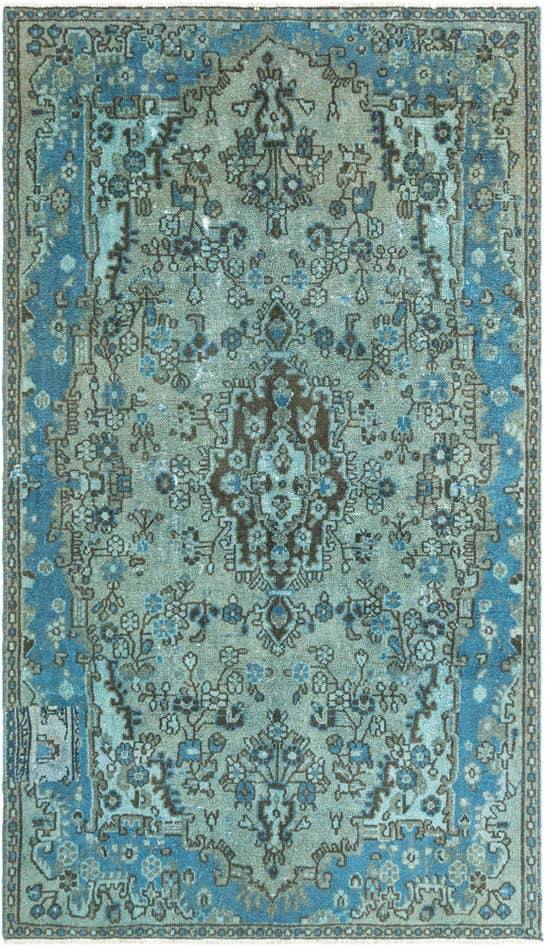 Detail image of 4' 9 x 8' 3 Vintage Royal Rug