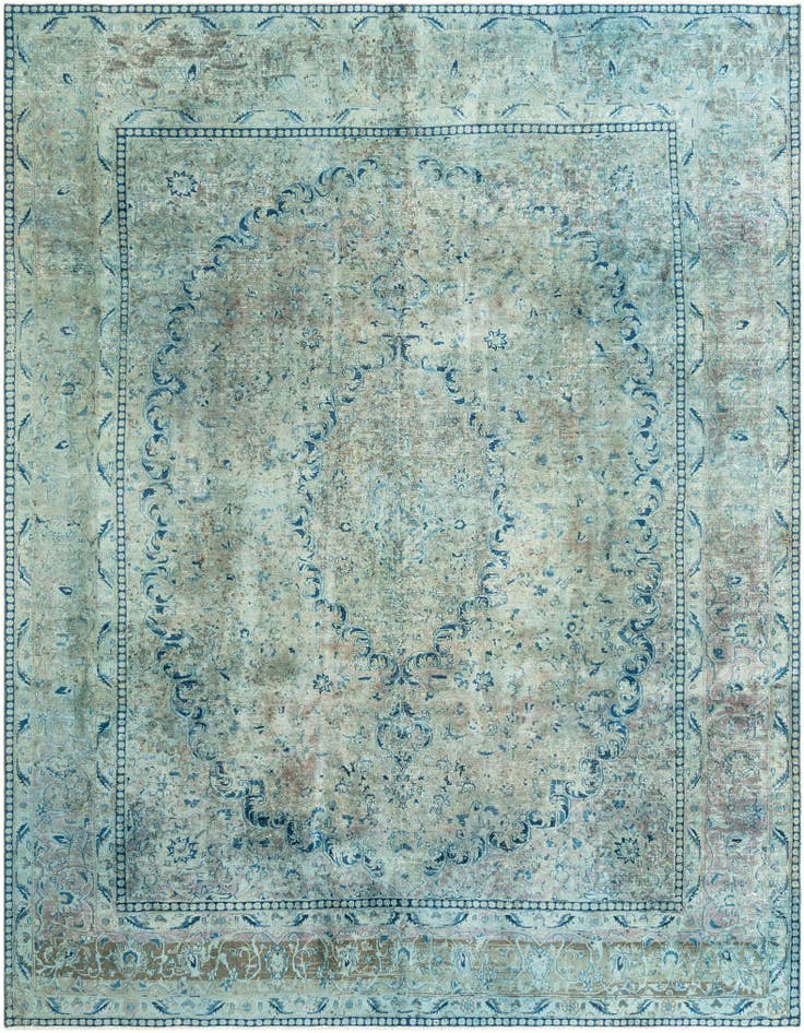Detail image of 9' 7 x 12' 4 Vintage Royal Rug