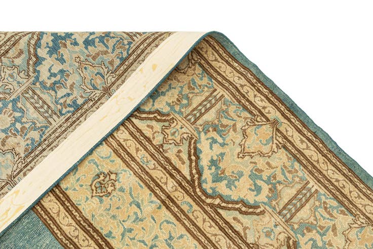 Detail image of 8' 2 x 11' 5 Vintage Royal Rug
