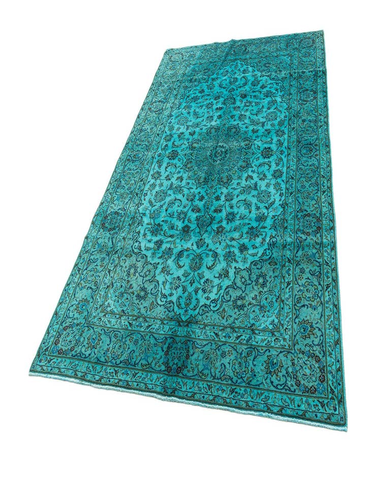 Detail image of 6' 4 x 9' 7 Vintage Royal Rug